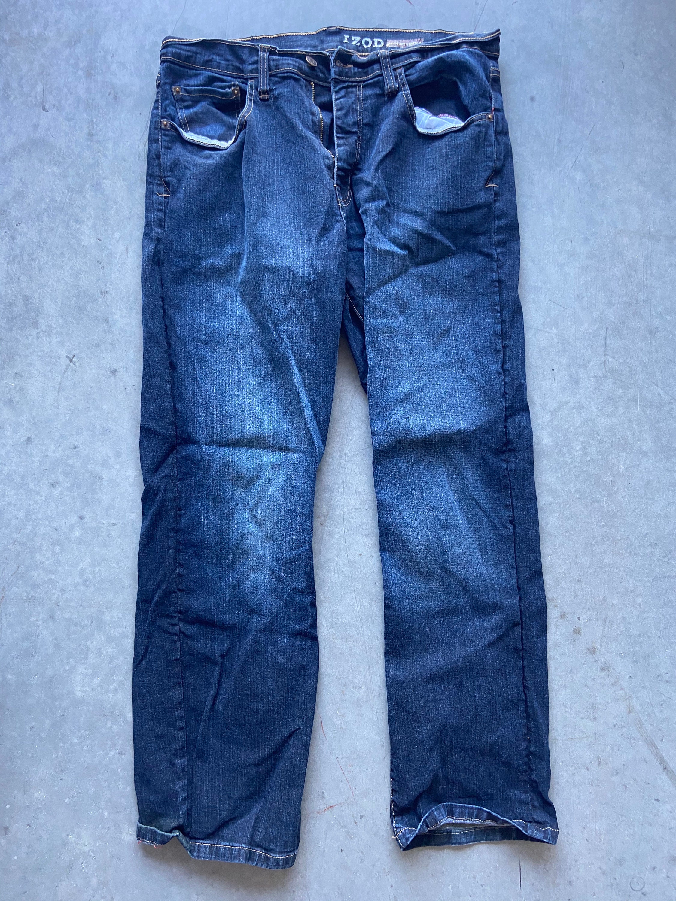 Mens Size 36 X 34 Izod Dark Blue Jeans 