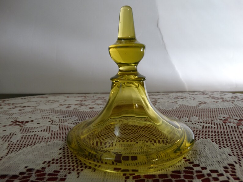 Fostoria Vaseline Yellow Glass Candy Jar Lid only by Fostoria Glass
