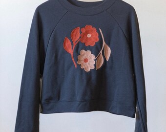 Yin Yan Flowers Mid-length Sweatshirt