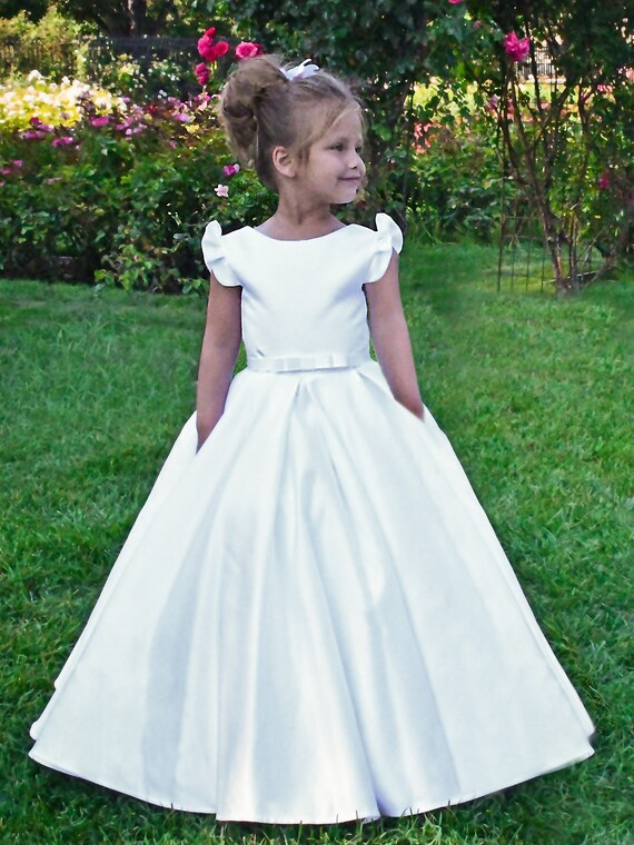 Fleur blanche robe fille Première communion Baptême - Etsy Canada