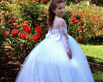 White Flower Girl Dress, Girls Wedding Dress, Communion or Baptism Gown, Birthday Outfit, Pageant, Tulle Princess Dress with Train – Madison