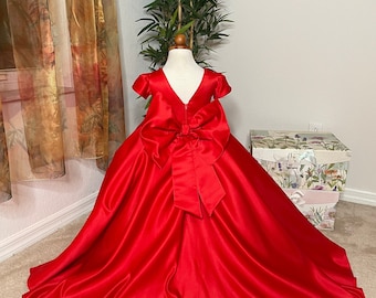 Red Flower Girl Dress with Bow Train, Pageant Ball Gown, Wedding Birthday Princess Dress, Junior Bridesmaid, Toddler Party Dress – Tulip