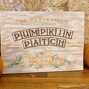 Calabaza personalizada. Letrero familiar de otoño. Decoración rústica de otoño. Decoración otoñal para el hogar. Decoración otoñal para el hogar. Decoración personalizada para el hogar. Decoración del hogar.