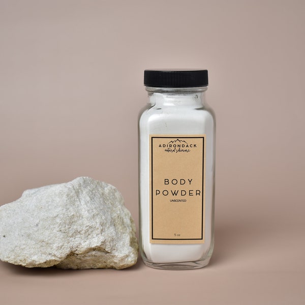 Poudre corporelle naturelle à l'avoine et à la poudre de noix de coco pour contrôler les odeurs et la transpiration, apaiser et protéger la peau délicate et sensible