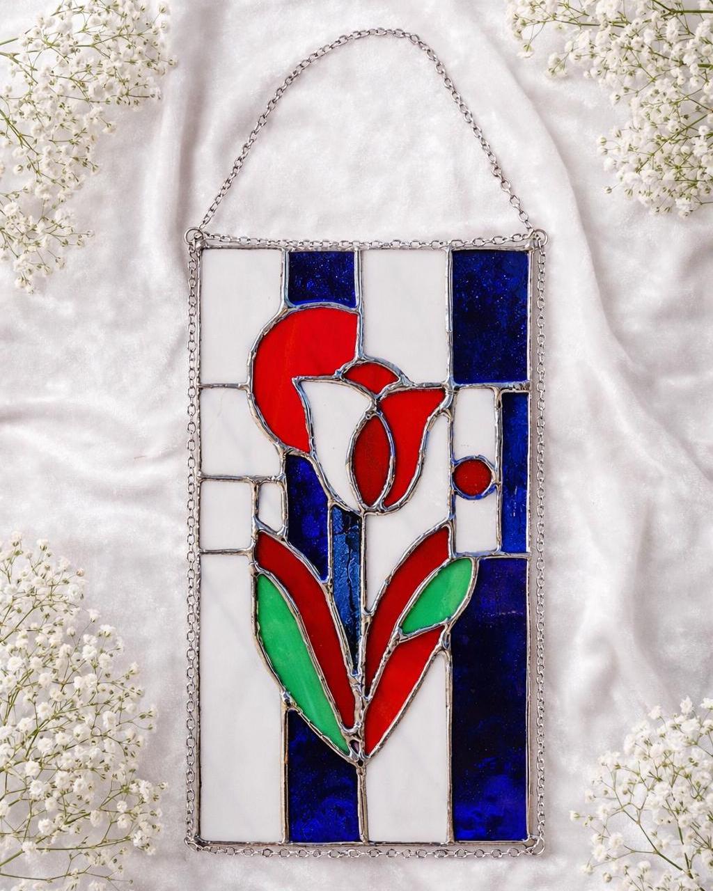 ステンドグラスの抽象的なチューリップ #1、オリジナルデザイン