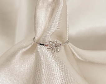 Petals Of Love Midi Ring