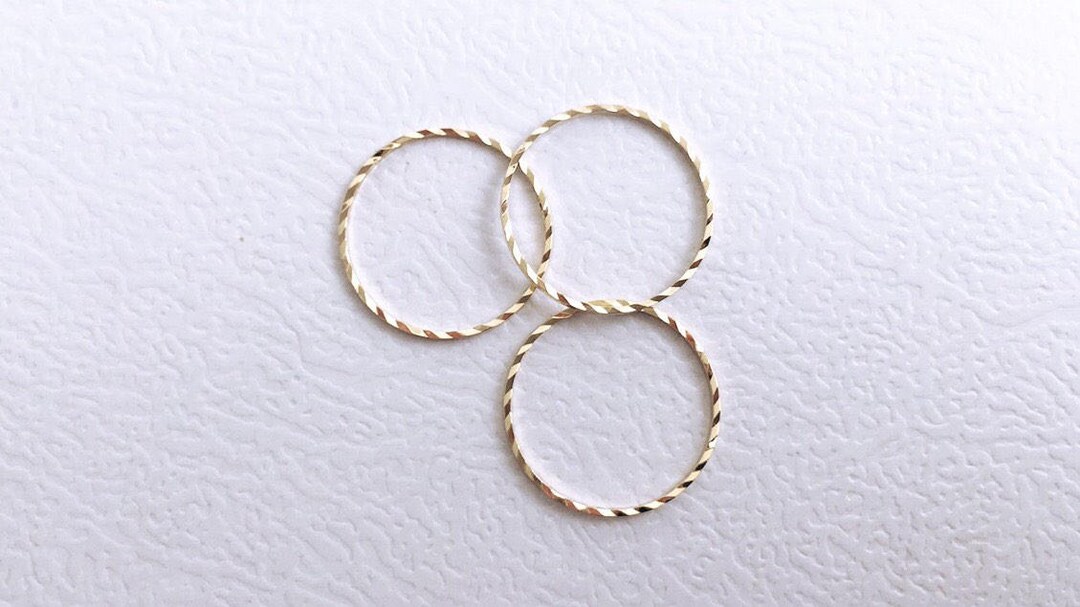 Stackable Midi Rings - Etsy