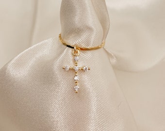 Cross Midi Ring