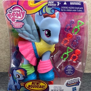 My Little Pony G4 Rainbow Dash NIB in original box Fashion Style Roller Skates