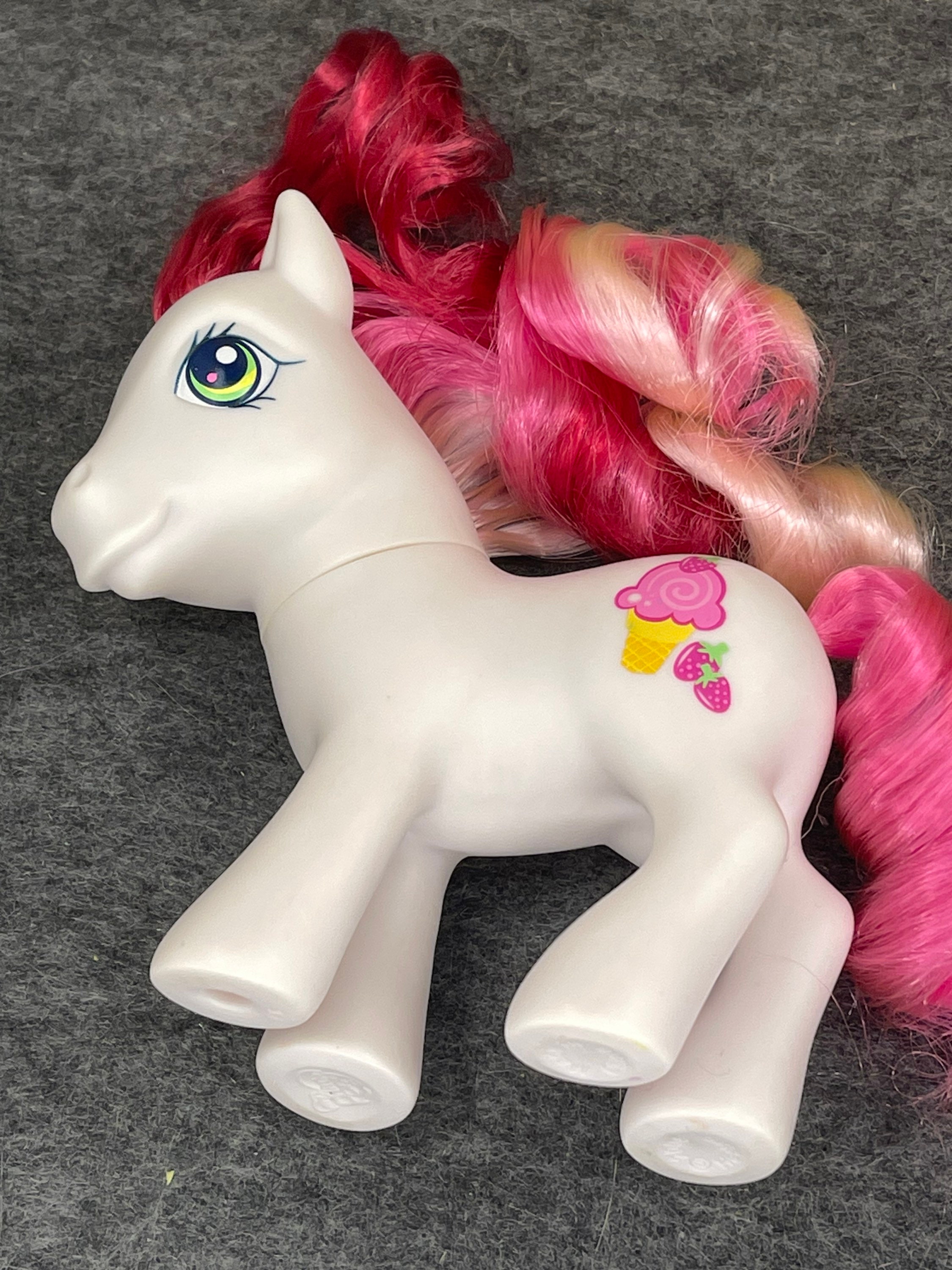 マイリトルポニー G3 ヴィンテージ ストロベリーサプライズ - Etsy 日本