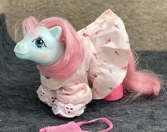 My Little Pony G1 Vintage Baby Sunday Stroll pony wear