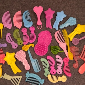 My Little Pony G1 Vintage Random comb and brush Large Random lot