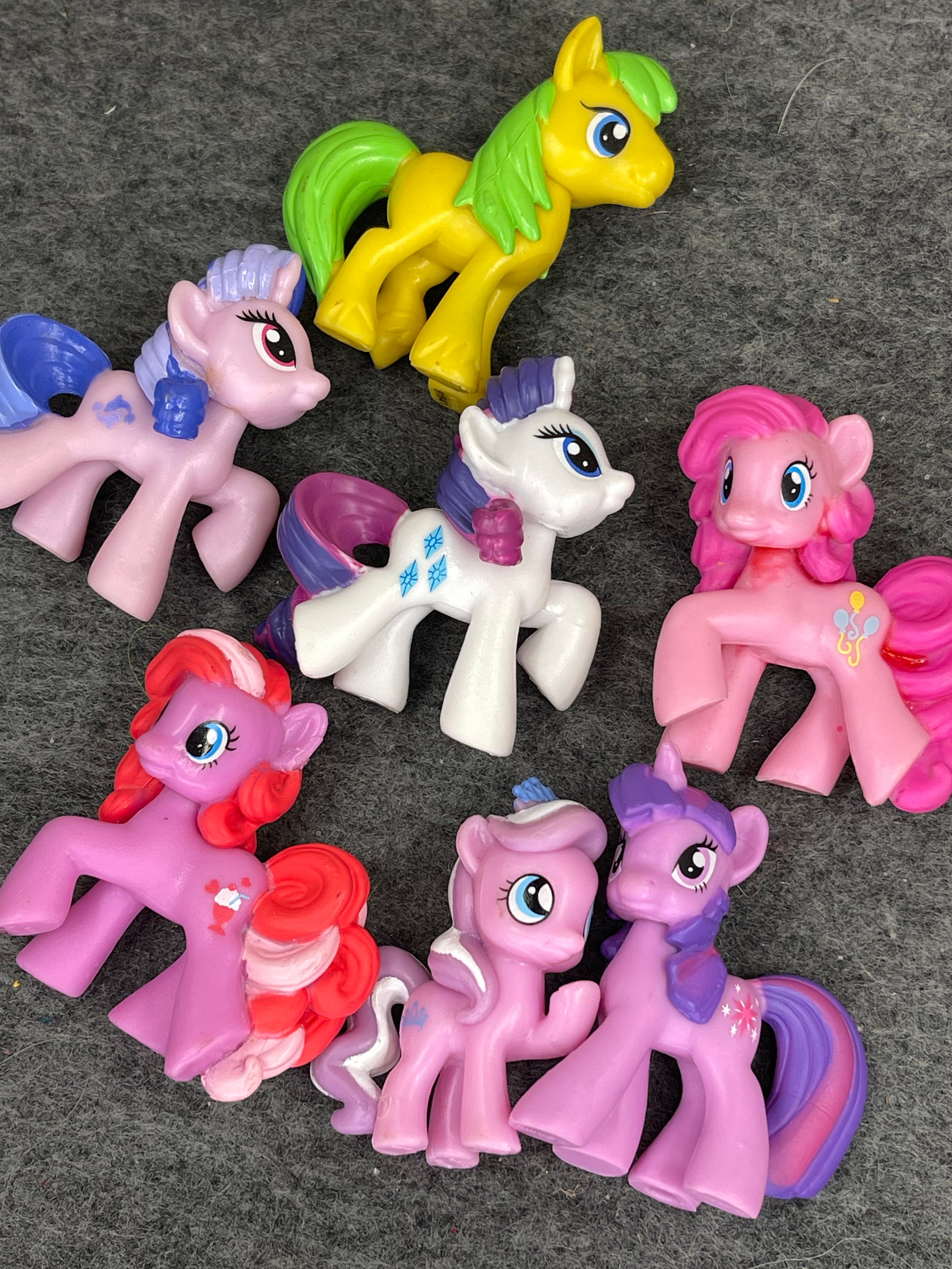 Lot 10 My Little Pony G4 blind bag Ponyville Mini Figure