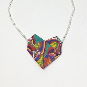 Collana con cuore origami