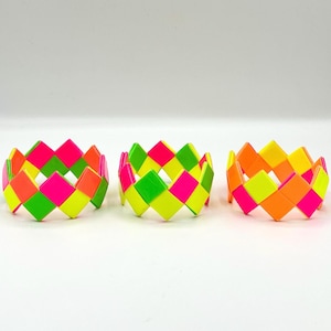 Bracciale FLUO luminescente con luce UV (M/L)