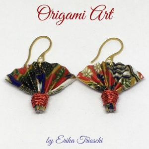 Orecchini con ventagli  fatti a mano con carta washi per origami e monachella in acciaio