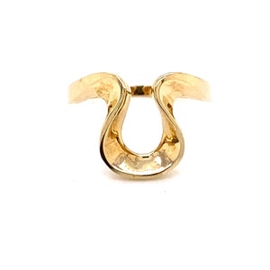1980&#39;s Vintage 14k yellow gold freeform horseshoe design ring