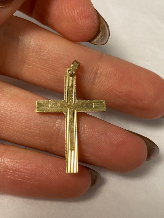 Vintage 10k yellow gold cross - image 2