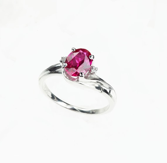 Vintage 1950's 10k White Gold Oval Pink Stone Ring