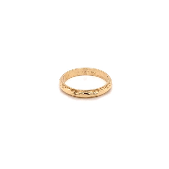 Vintage 1950's 14k yellow gold milgrain band with engraved design