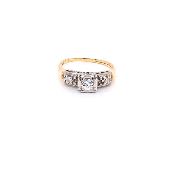 Vintage 1950's 3 stone diamond engagement ring .1… - image 1