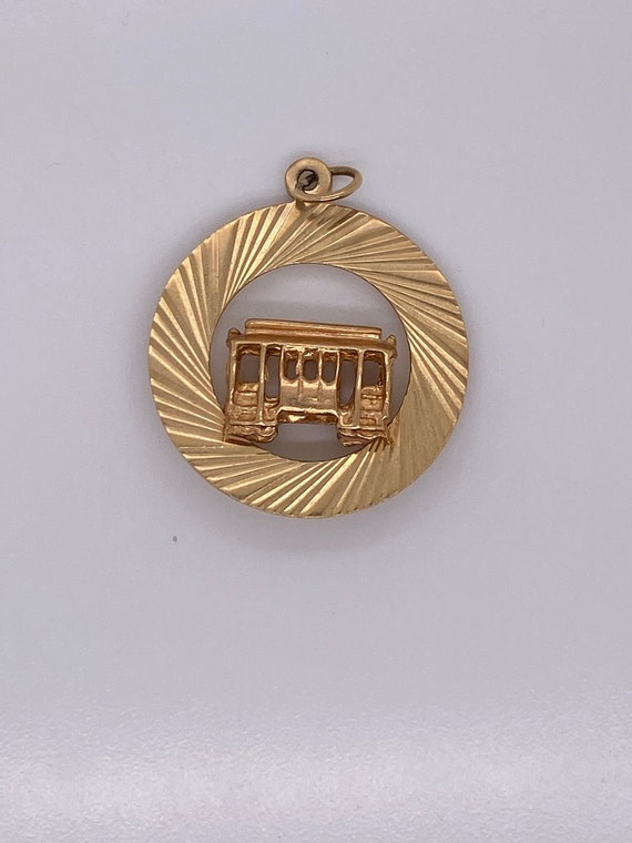 Vintage 14k yellow gold San Francisco trolley cha… - image 1