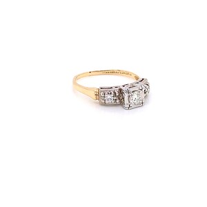 Vintage 1950's 3 stone diamond engagement ring .18ct image 3