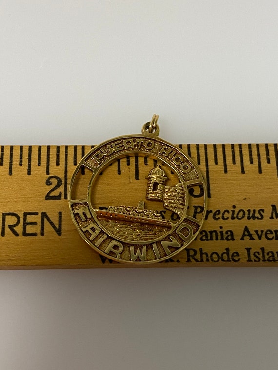 Vintage 14k yellow gold Puerto Rico Fairwind charm - image 3