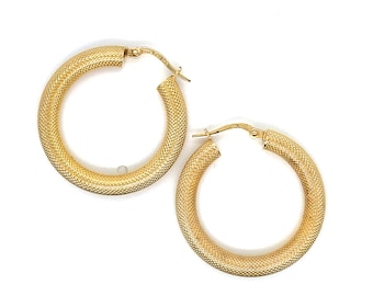 Vintage 14k yellow gold pair textured hoop earrings