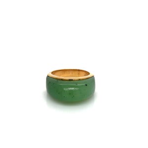 Vintage 18k Yellow Gold Jade Dome Ring