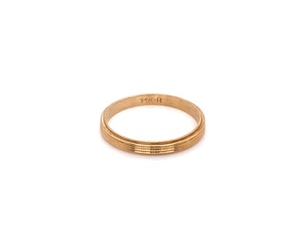Vintage 1940’s 14k yellow gold ridged stackable wedding band