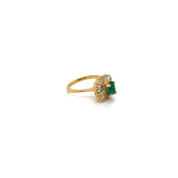 Vintage 18k yellow gold Emerald and Diamond Bague… - image 5