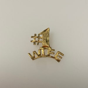 Vintage 14k yellow gold #1 wife charm
