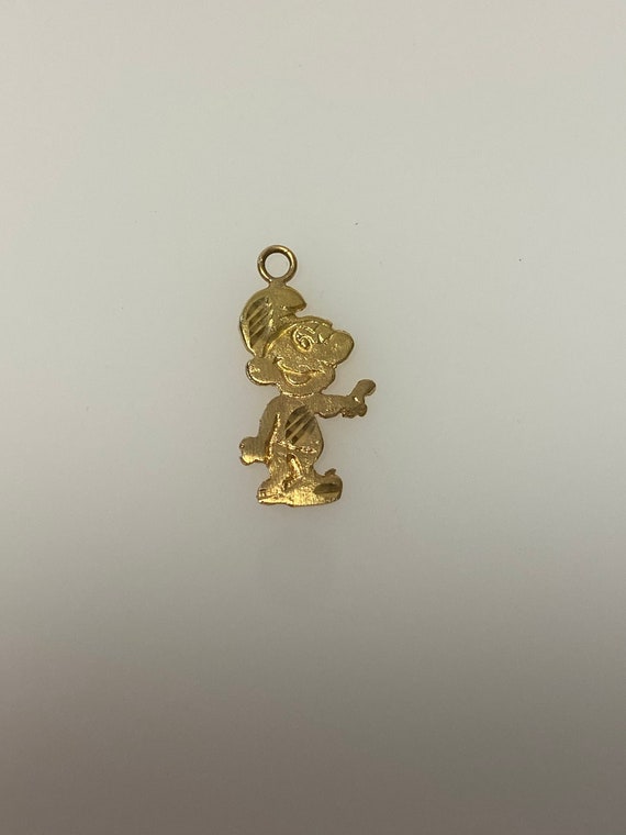 Vintage 14k yellow gold smurf charm