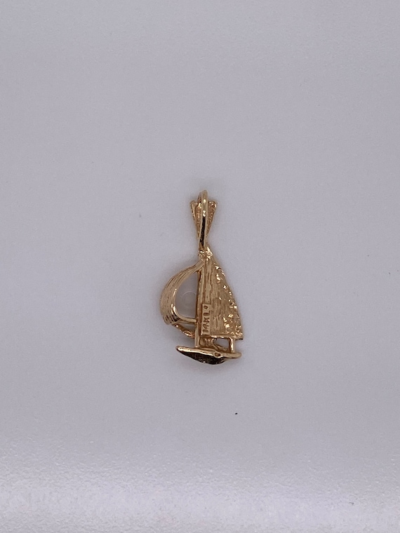 Vintage 14k yellow gold sail boat pendant charm