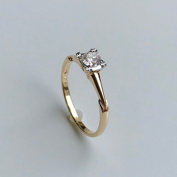 RESERVED - Vintage 1940s 14k Yellow Gold Diamond Solitaire Engagement Ring .28ct