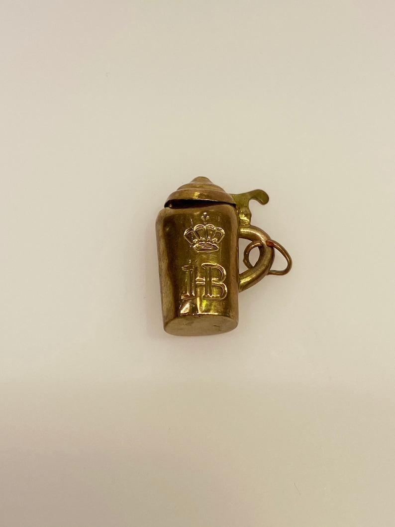 charm Vintage 14k yellow gold German beer stein with lid with HB logo Hofbr\u00e4uhaus