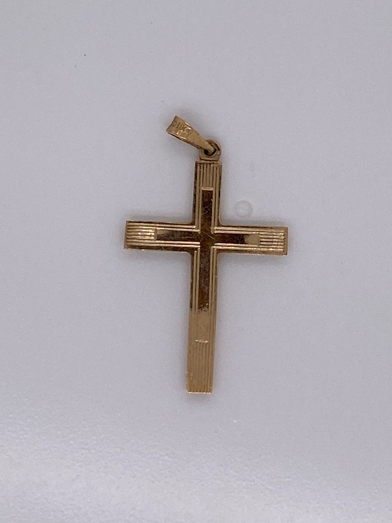 Vintage 10k yellow gold cross - image 1