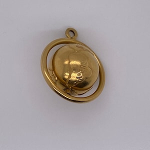 Vintage 18k yellow gold globe charm made in Italy