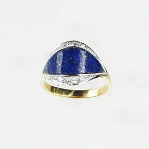 Vintage 1980&#39;s 18k Yellow Lapis &quot;Inlay&quot; 6 Diamonds .12ct Stone Ring