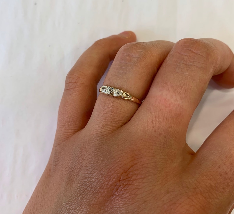 Vintage 1940/'s 14k two tone 3 rose cut diamonds in heart setting wedding band
