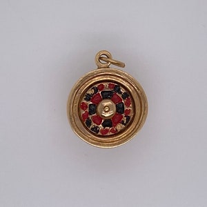Vintage 14k yellow gold roulette wheel charm