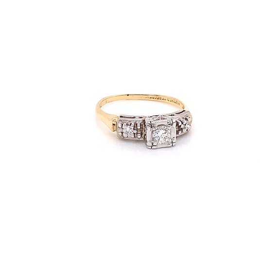 Vintage 1950's 3 stone diamond engagement ring .1… - image 2