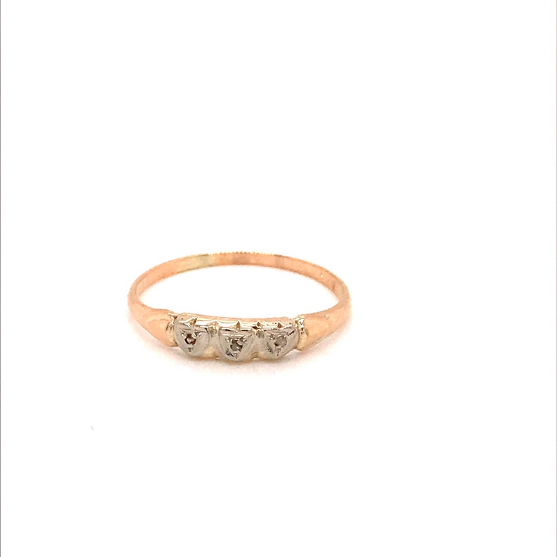 Vintage 1940/'s 14k two tone 3 rose cut diamonds in heart setting wedding band
