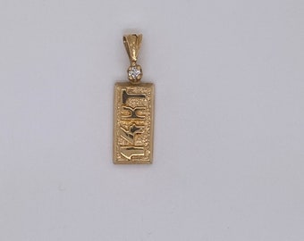 Vintage 14k yellow gold 14KT charm pendant with small diamond