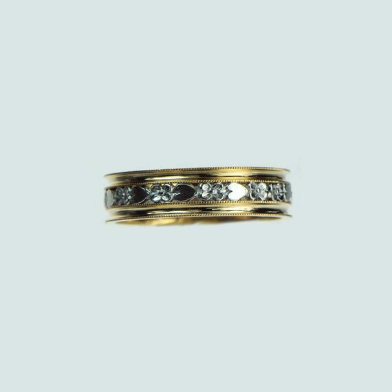 Vintage 1940s 14k White and Yellow Gold Flower an