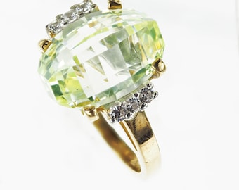 Vintage 1950’s Pineapple Cut 10k Yellow Gold Green Stone Ring