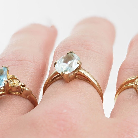 Vintage 1940s 10k gold light blue stone ring - image 5