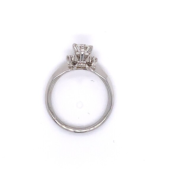 Vintage 1960s Flower Design Engagement Ring .36ct - image 9