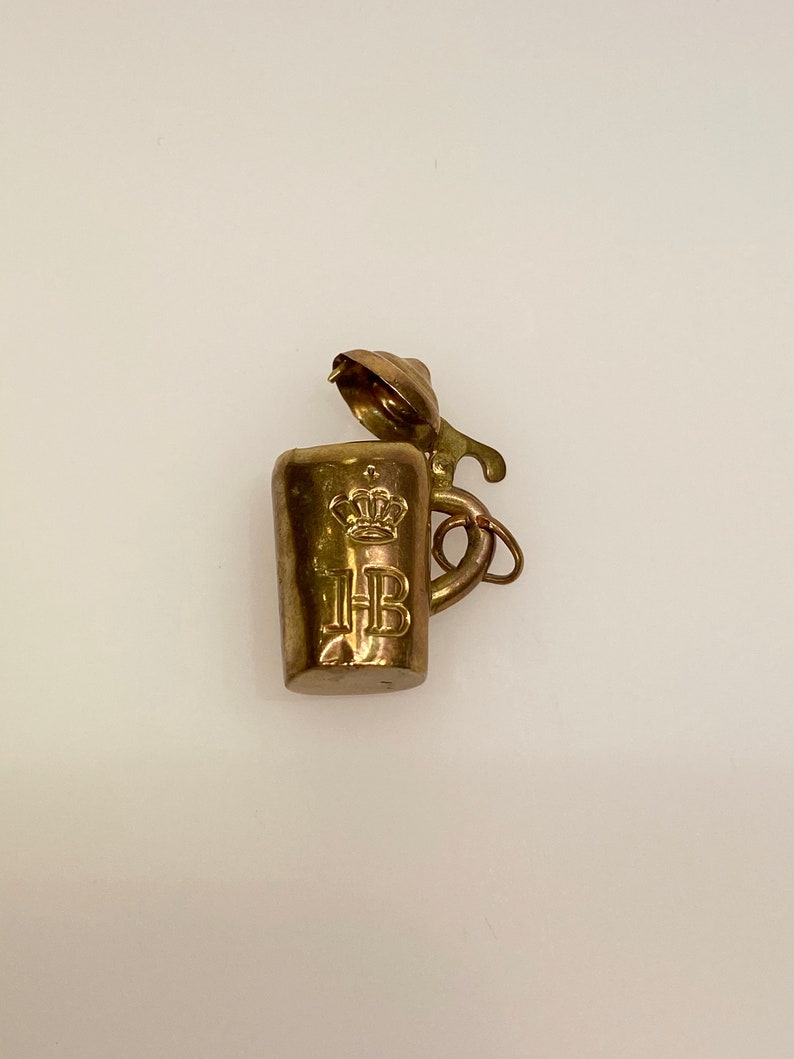 charm Vintage 14k yellow gold German beer stein with lid with HB logo Hofbr\u00e4uhaus